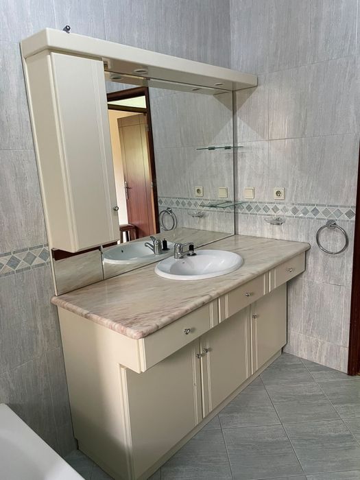 Móvel de Casa de Banho com Tampo em Mármore + Espelho + Lavatório