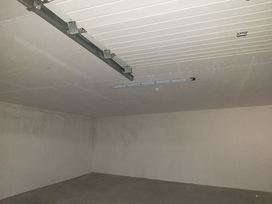 Garagem 70m2 Box Fechada