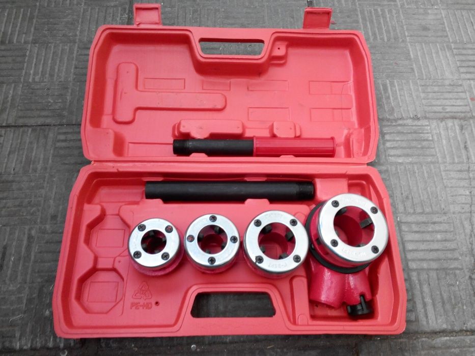 Клуппы резьбонарезные