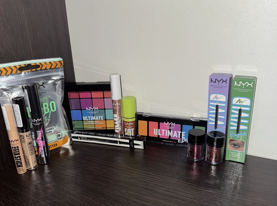 Продам лот нової косметики NYX Professional Makeup