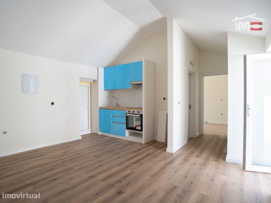 Moradia Térrea Totalmente Remodelada com Espaço Exterior | Pego, Ab...