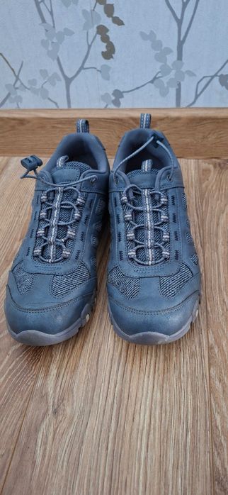 Buty turystyczne damskie