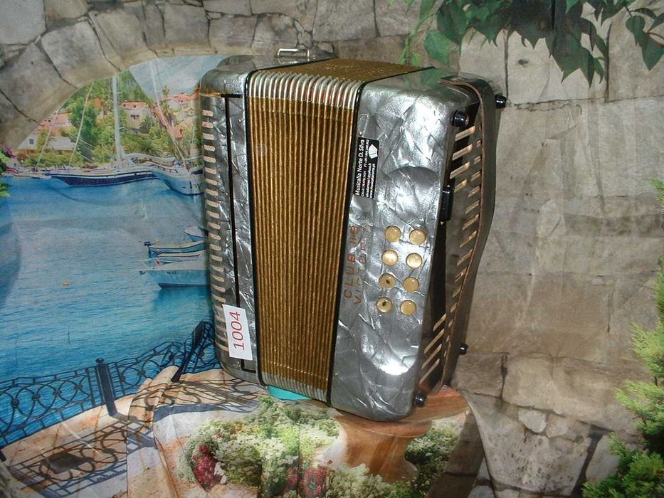 Concertina para venda N, 1004