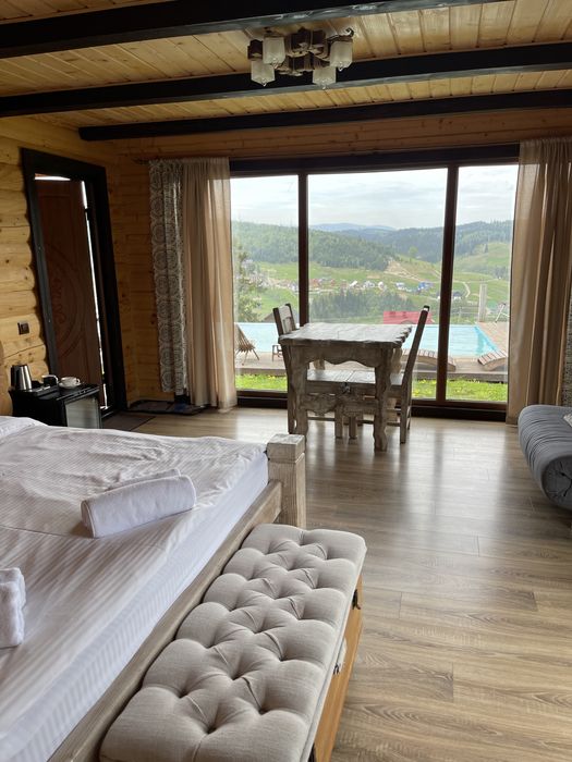 Відпочинок в Буковелі: номери, басейн, сауна, вілли, кафе