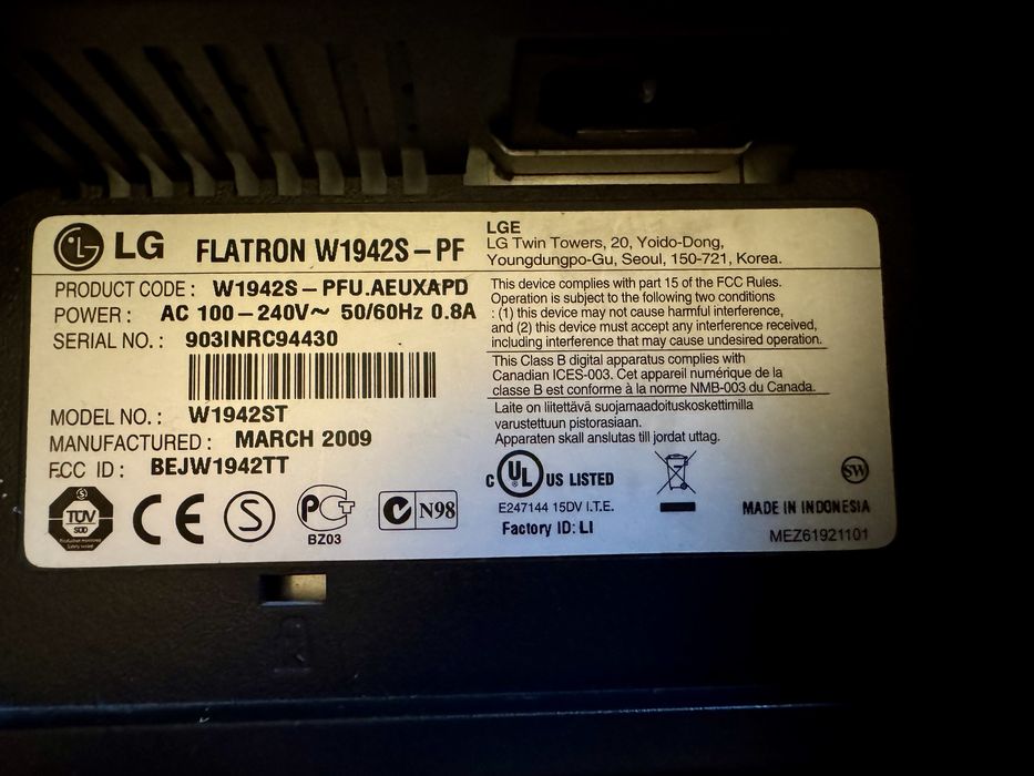 Monitor LG Flatron W1942S 19 cali Panorama