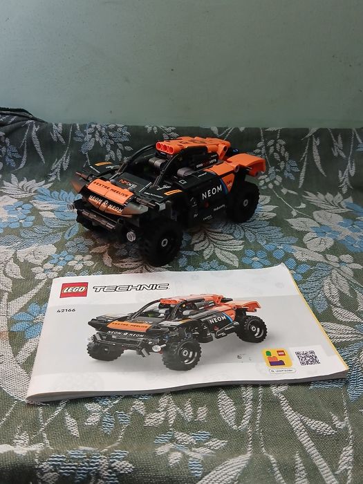 Lego technic 42166