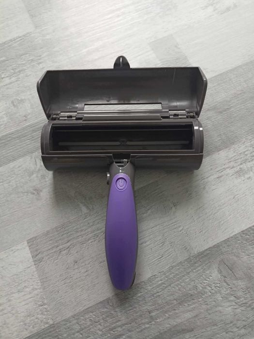 Elektryczna szczotka do zbierania sierści