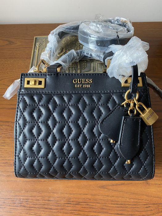 Продам женскую сумочку Guess новая , оригинал