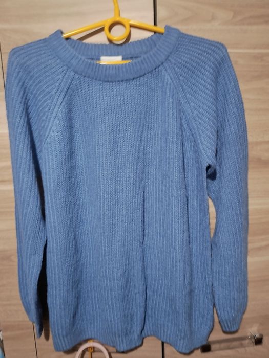 Sweterek bluzka z włóczki