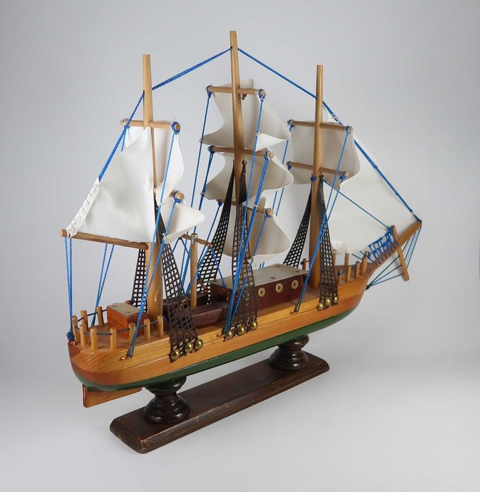 Maquete de Veleiro - 52 cm