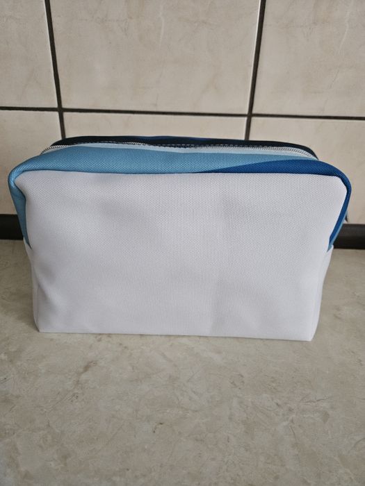 Kosmetyczka biała