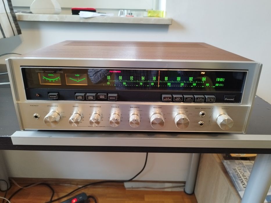 Amplituner Sansui Seven