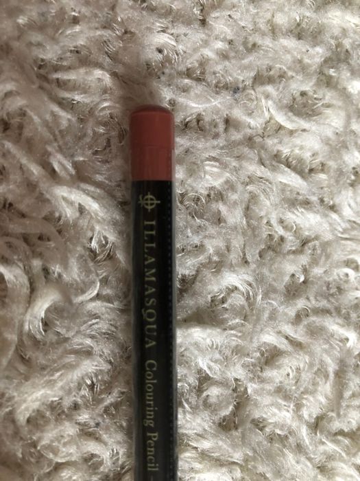 Konturówka do ust Illamasqua