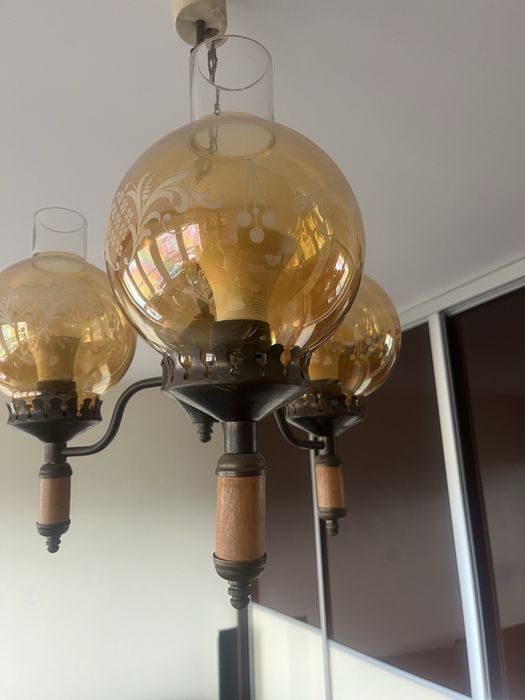 Żyrandol mosieżny z lat 80tych