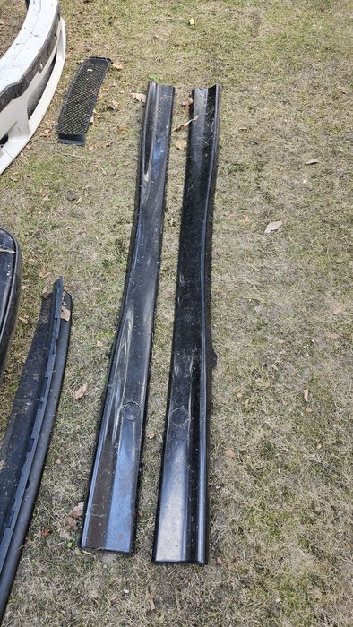 Sprzedam mpakiet BME e36 zderzak przód tył progi m pak