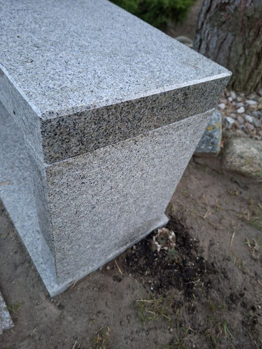 Ławka Granitowa do Ogrodu