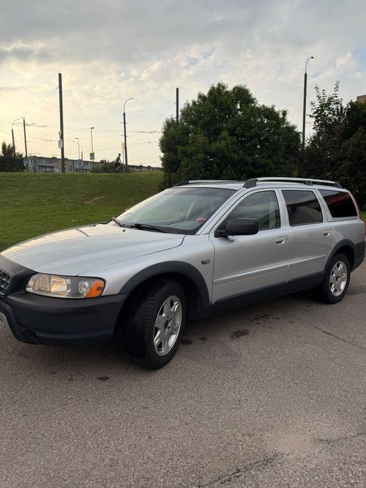 Volvo XC70 2.4D 2006 год 4WD