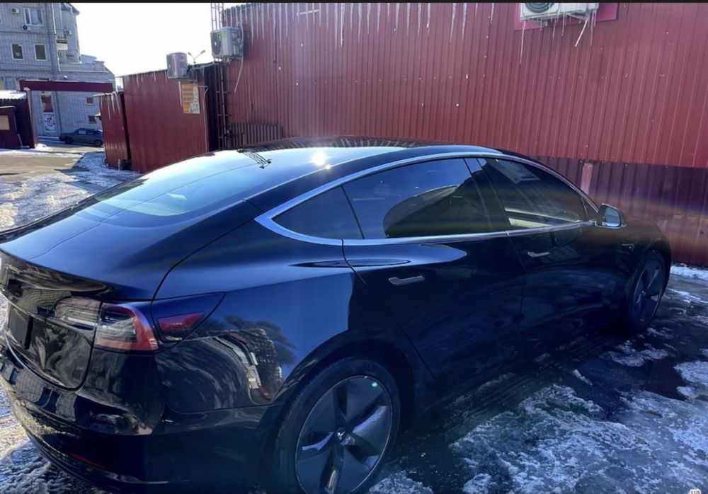 Tesla Model 3 2018