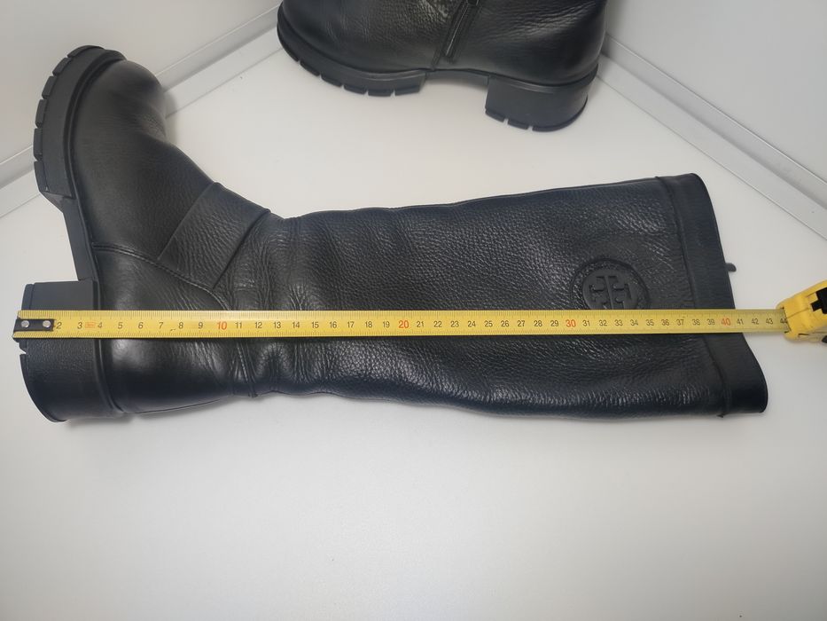 Зимние сапоги женские 36р.