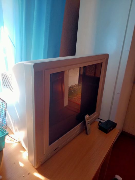 Телевізор Філіпс під ремонт або на запчастини
