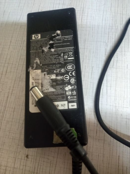 Zasilacz hp 19v 4,74a sprawny