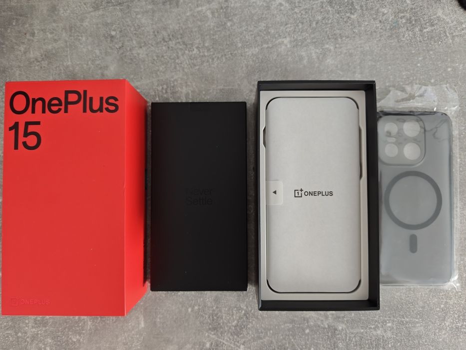 OnePlus 15, 16/512gb, CPH2749 USA, чорний