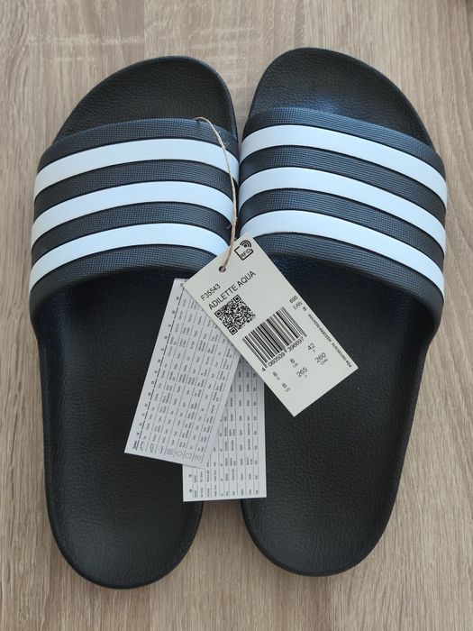 Klapki gumowe czarne Adidas rozm 42 nowe