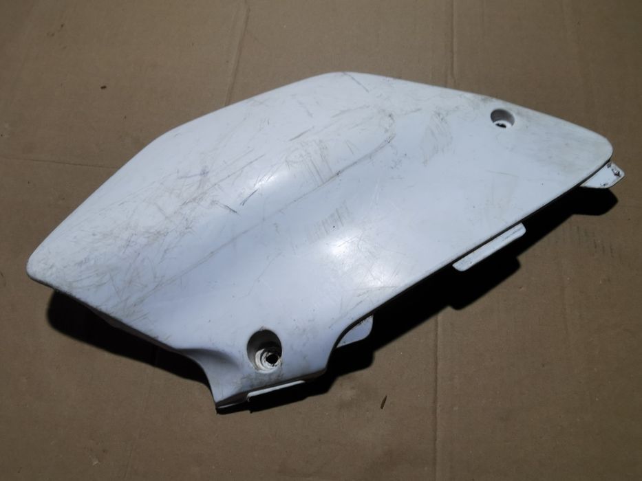Yamaha yz 125 osłona owiewka panel tył lewy