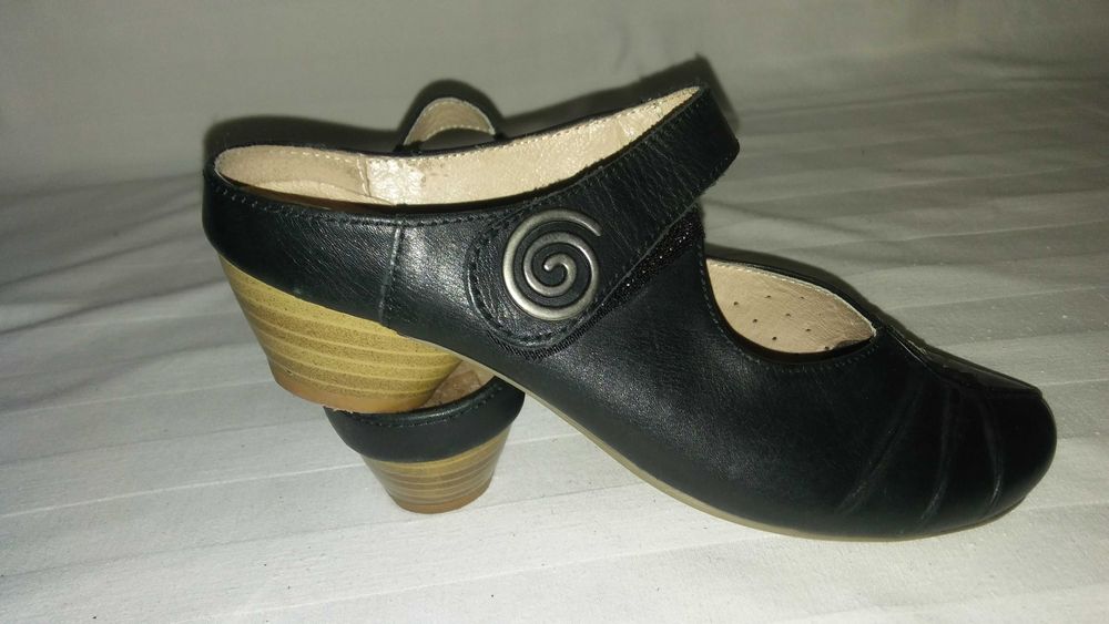 Remonte klapki roz. 36 - dł. wkł. 23 cm- skóra - stan bdb