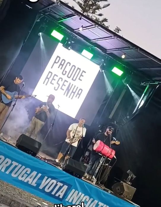 Aluguer palco móvel
