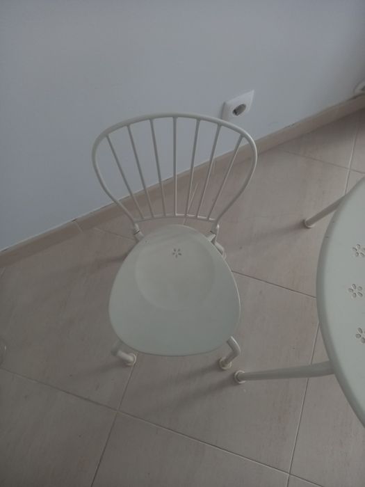 Mesa e cadeira criança  IKEA
