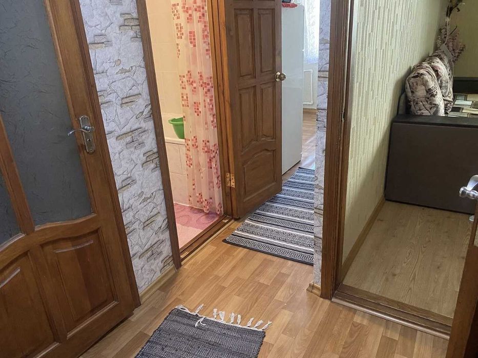 Продам 1-комнатную возле ЖД-вокзал!