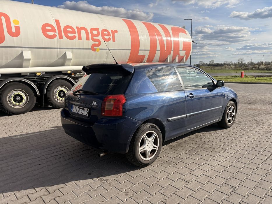 Toyota Corolla 1.4 benzyna klimatyzacja