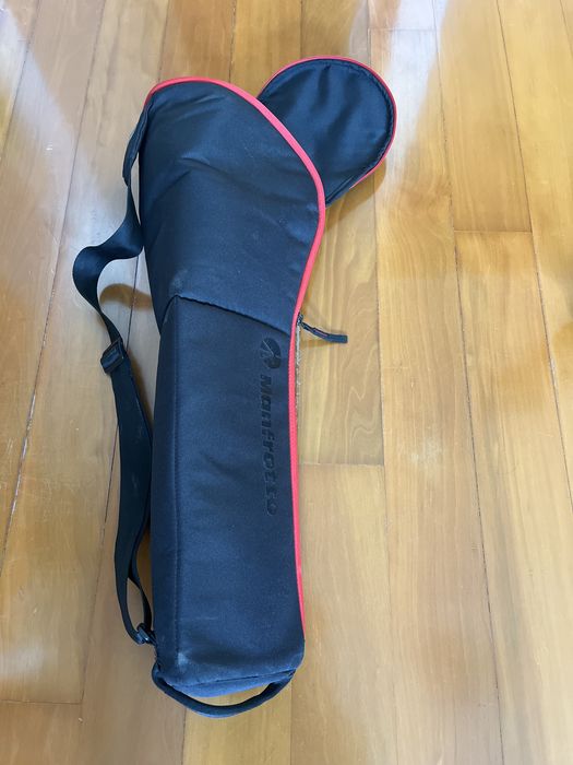 Conjunto de Tripé Manfrotto em Carbono