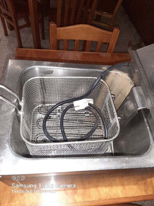 Fritadeira eléctrica