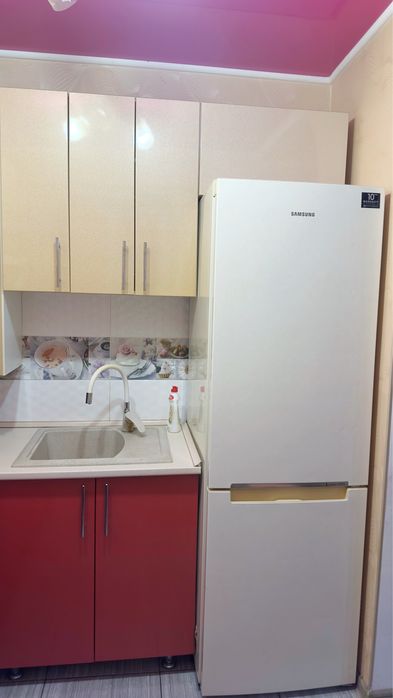 Подобово 1 кімнатна квартира(центр) студія. Виписка документів