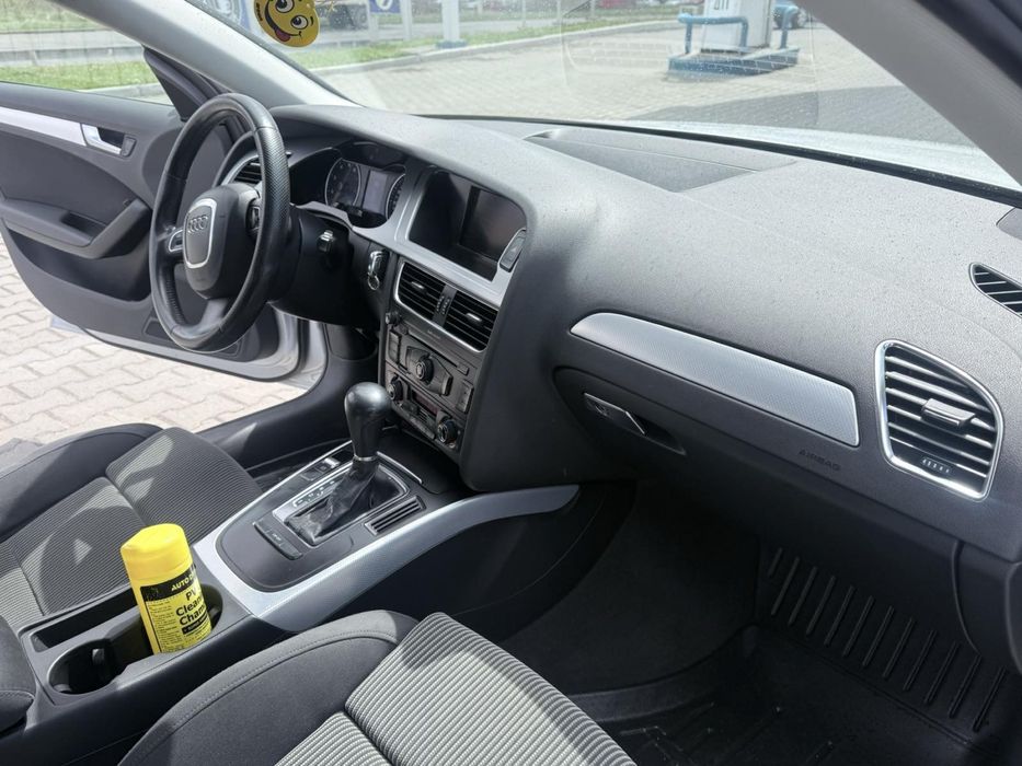 Audi A4–B8/8K-2009рік