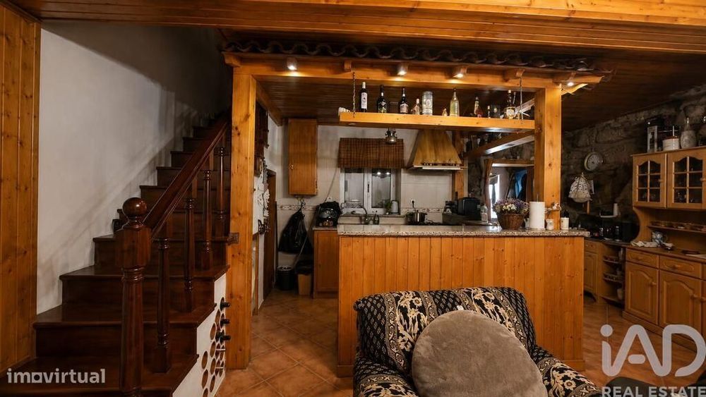 Casa / Villa T3 em Seixo da Beira de 140 m2