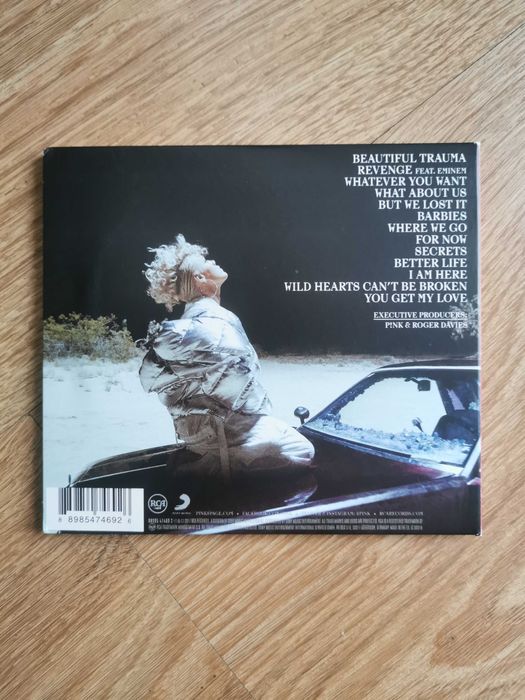 Pink Beautiful trauma 

cd 

jak nowa