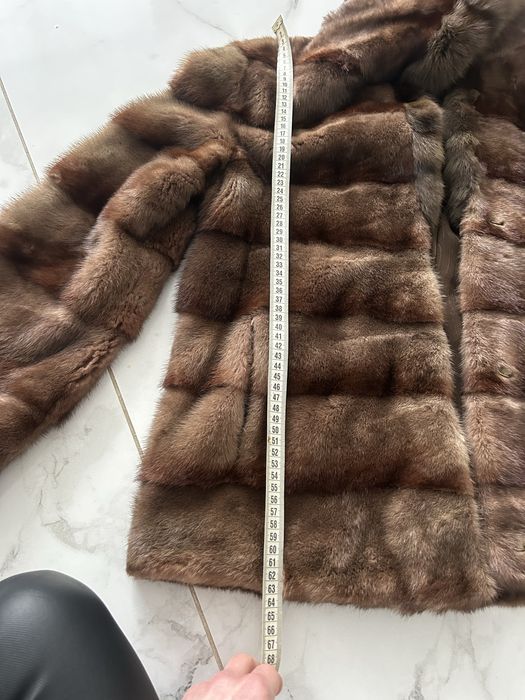 Норкова шуба с куницей
