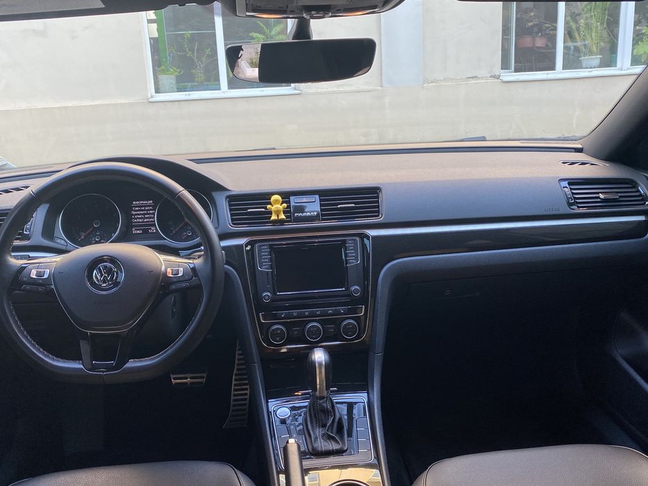 Фольцваген пассат GT -18 г 3.6 V6