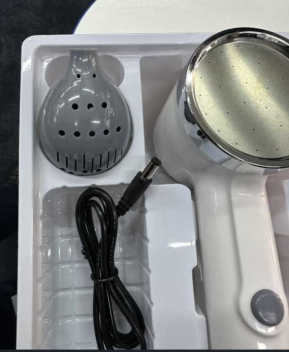 Портативний бездротовий душ на акумуляторі з вбудованою помпою Shower