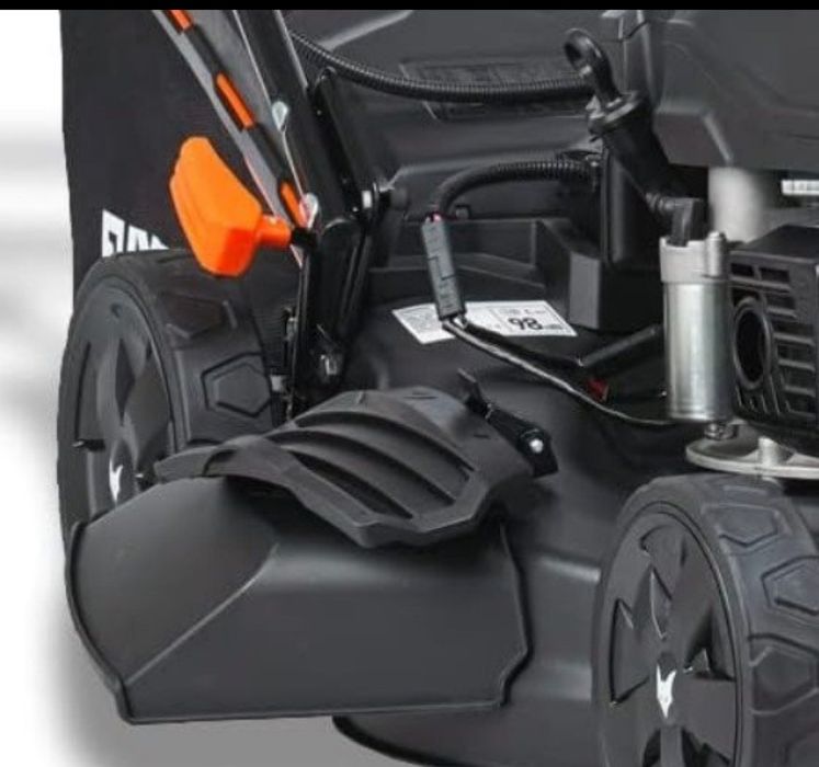 Corta-relva a gasolina com arranque eléctrico e manual