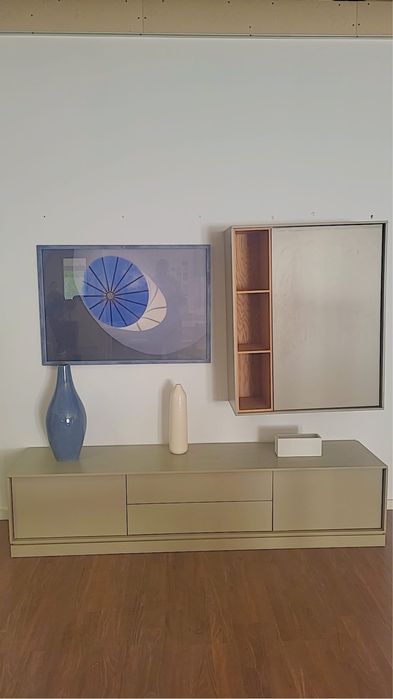 Conjunto de Móveis de Sala / Aparador + Módulo Superior