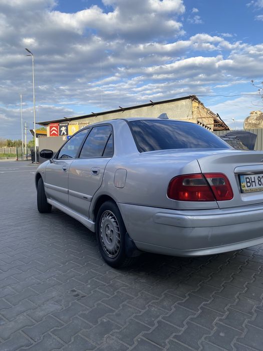 Mitsubishi Carisma
