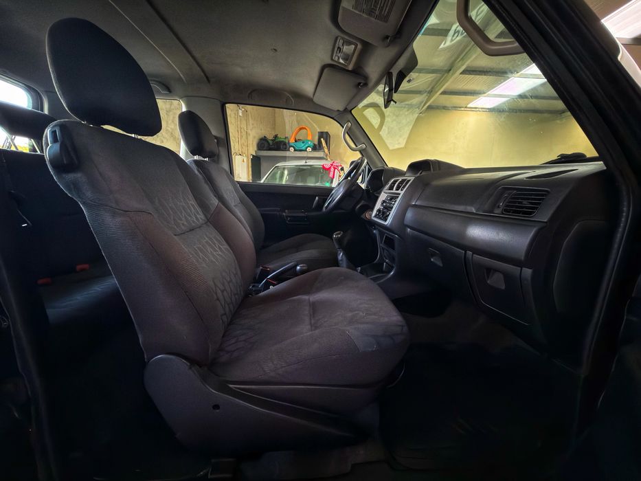 Mitsubishi Pajero Pinin 1.8 GDI 120cv - Desde 186€ Mês