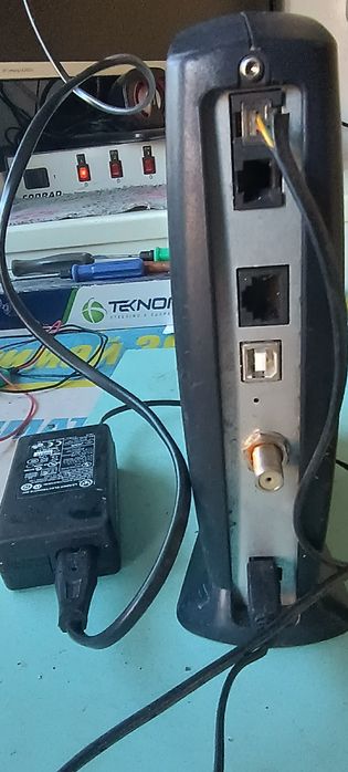 Роутер кабельний Motorola робочий