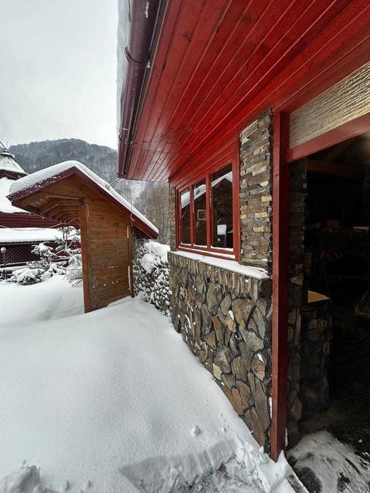 Продається ресторанний комплекс у Калинах