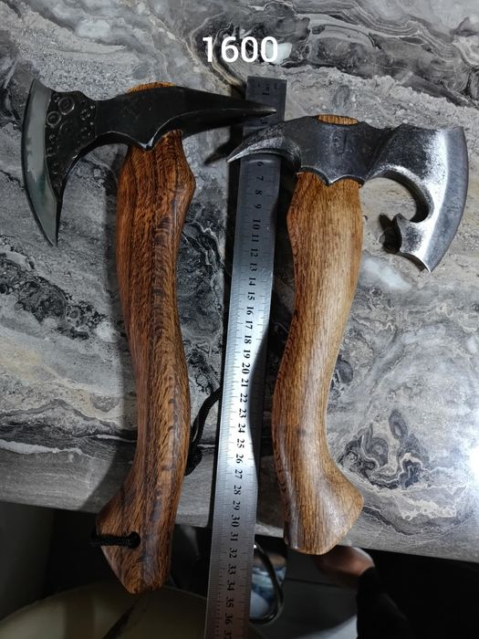 Сокира колекційна