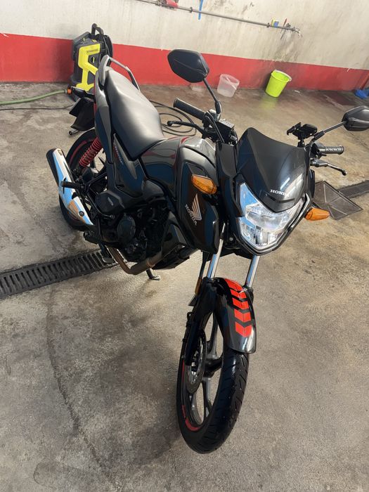 A venda cb125f 2024